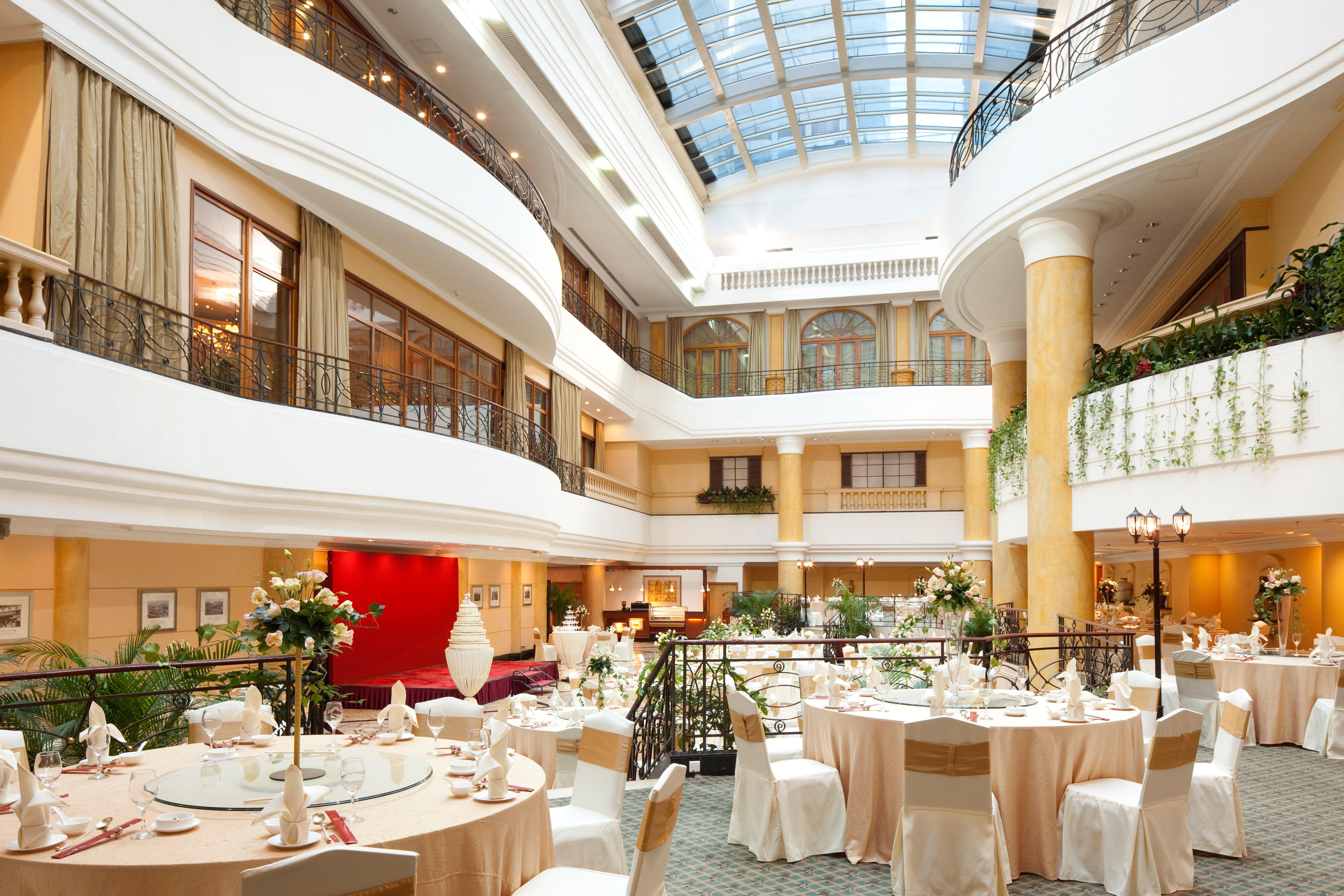 Crowne Plaza Landmark Shenzhen: Border-Close Retreat with Heated Pool Exterior photo